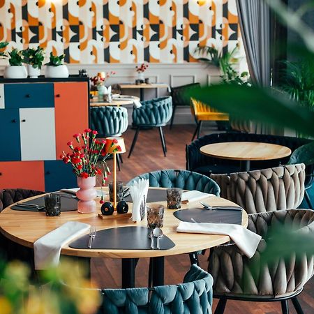 Hotel Tarnovia Tarnów Dış mekan fotoğraf